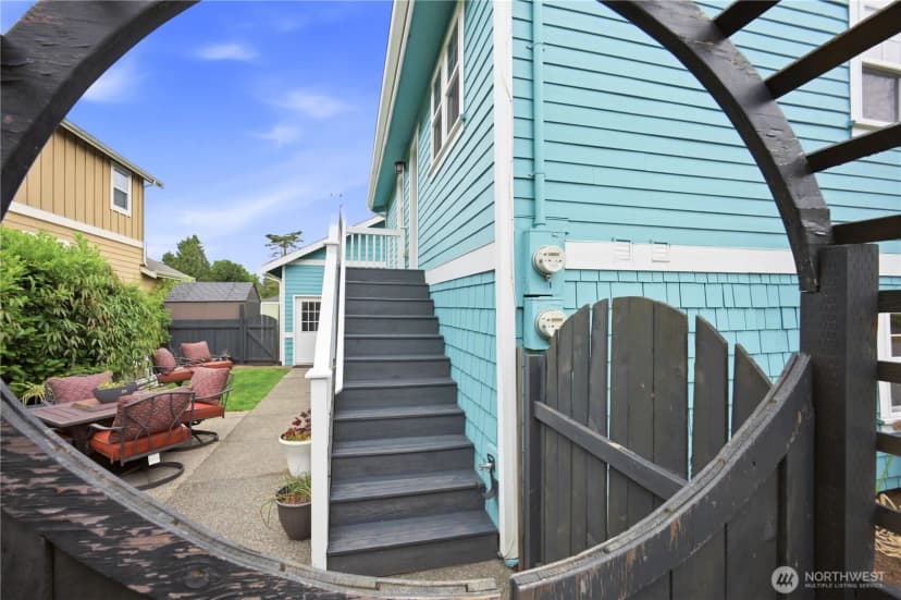 Property photo for 8903 3rd Avenue Nw, Seattle photo 29