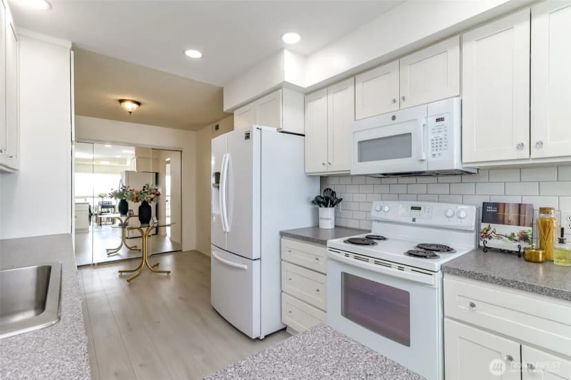 Property photo for 525 Broadway #302, Tacoma photo 15