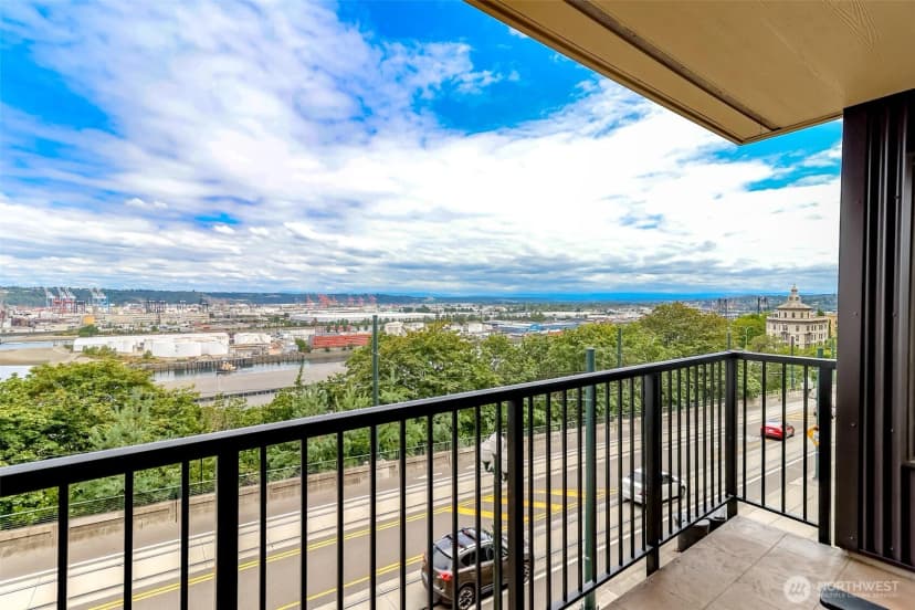 Property photo for 525 Broadway #302, Tacoma photo 9