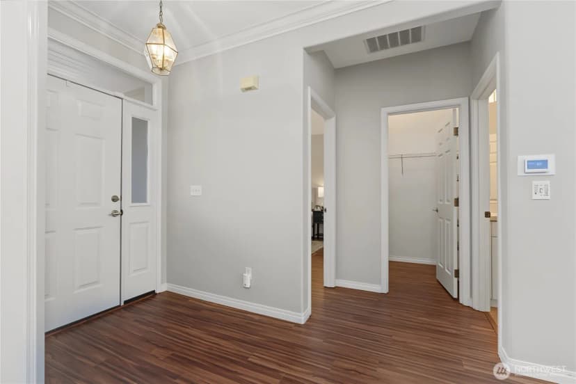 Property photo for 8819 69th Court St Sw, Lakewood photo 3