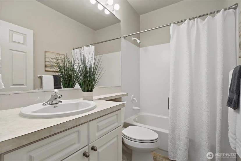Property photo for 8819 69th Court St Sw, Lakewood photo 17