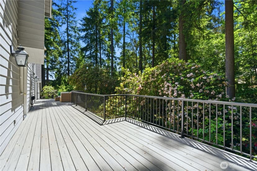 Property photo for 13555 Ne 54th Place, Bellevue photo 24