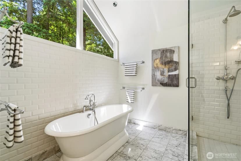 Property photo for 13555 Ne 54th Place, Bellevue photo 31