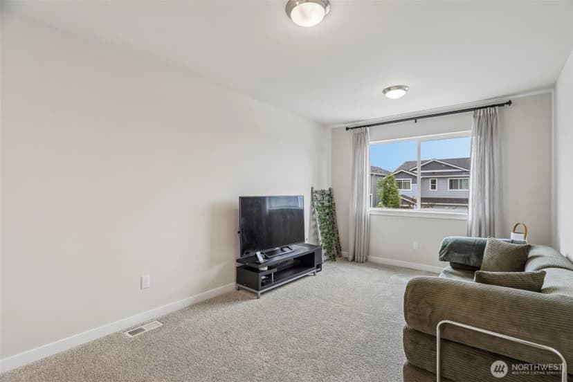 Property photo for 8543 52nd Place Ne, Marysville photo 14