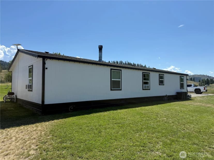 Property photo for 27 Heron Loop, Republic photo 24