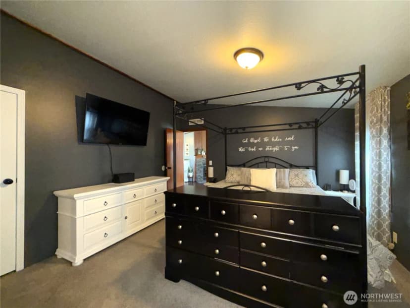 Property photo for 27 Heron Loop, Republic photo 12