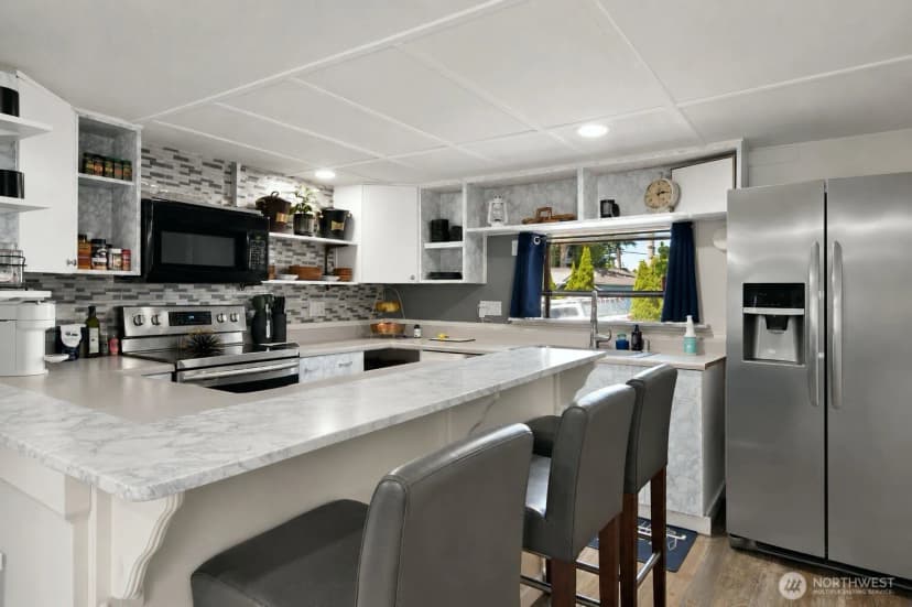 Property photo for 15905 Highway 99 #48, Lynnwood photo 8