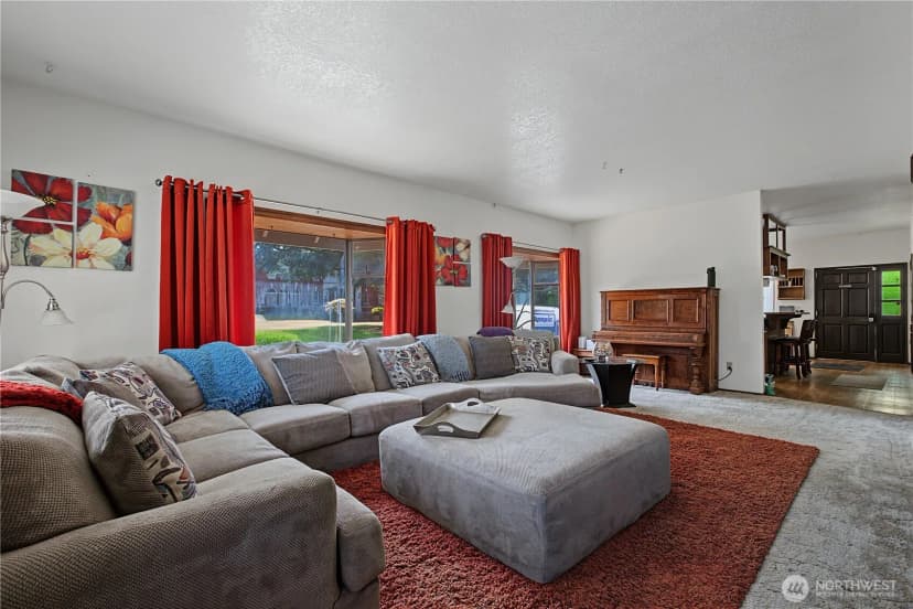 Property photo for 2019 Capitol Way S, Olympia photo 7