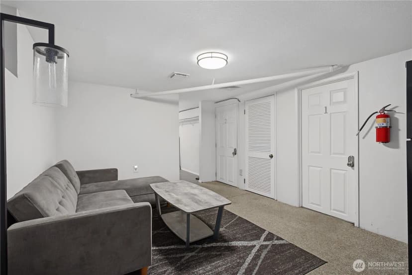 Property photo for 2019 Capitol Way S, Olympia photo 18