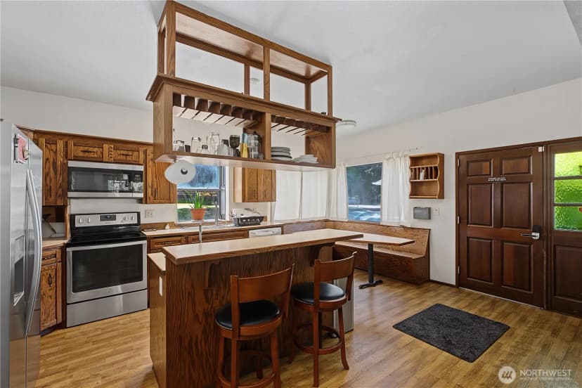 Property photo for 2019 Capitol Way S, Olympia photo 13