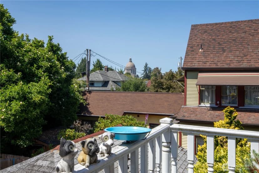 Property photo for 2019 Capitol Way S, Olympia photo 28