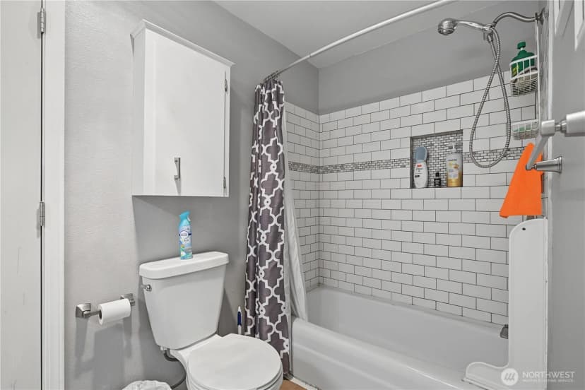 Property photo for 2019 Capitol Way S, Olympia photo 33