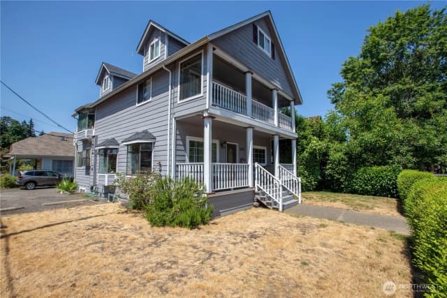Property photo for 2019 Capitol Way S, Olympia photo 4