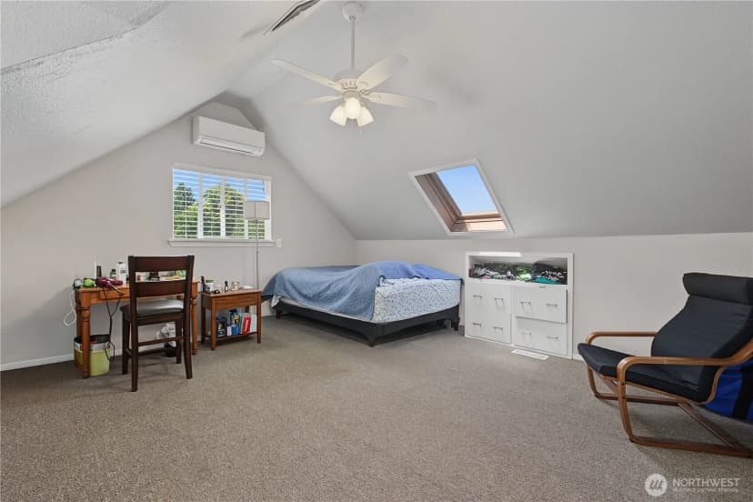 Property photo for 2019 Capitol Way S, Olympia photo 37