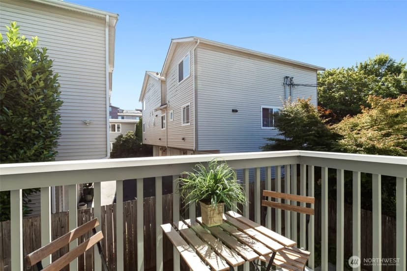 Property photo for 8504 29th Avenue Nw, Seattle photo 11