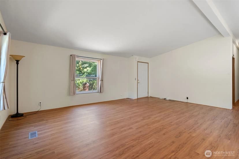 Property photo for 3434 N Mission Rd W, Bremerton photo 7