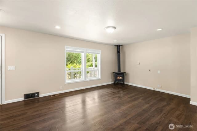 Property photo for 26932 Ne 152nd Street, Duvall photo 4