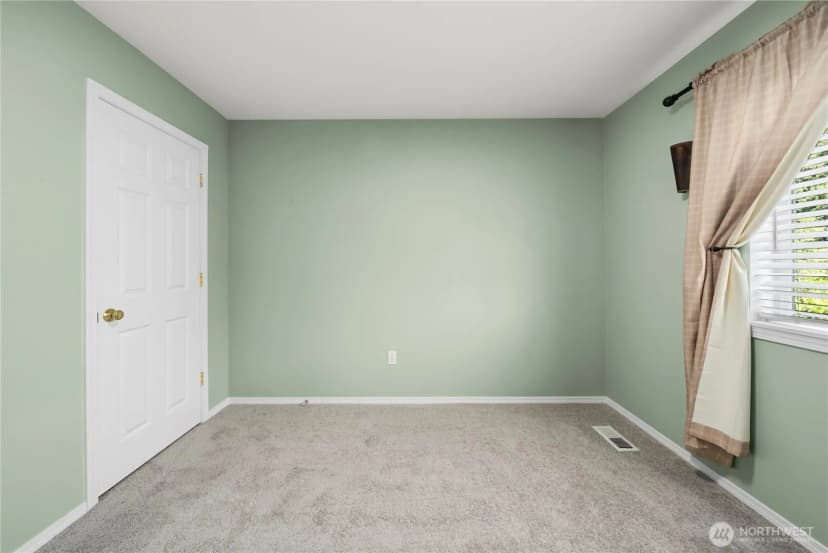 Property photo for 27610 239th Place Se, Maple Valley photo 25