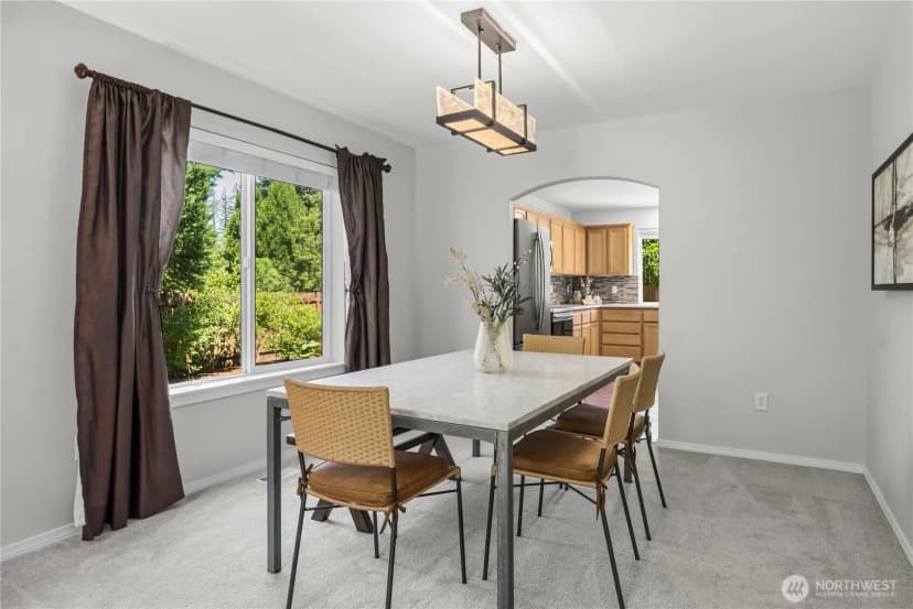 Property photo for 27610 239th Place Se, Maple Valley photo 6