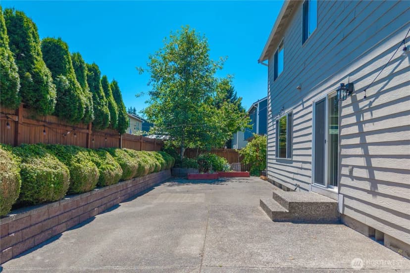 Property photo for 27610 239th Place Se, Maple Valley photo 32