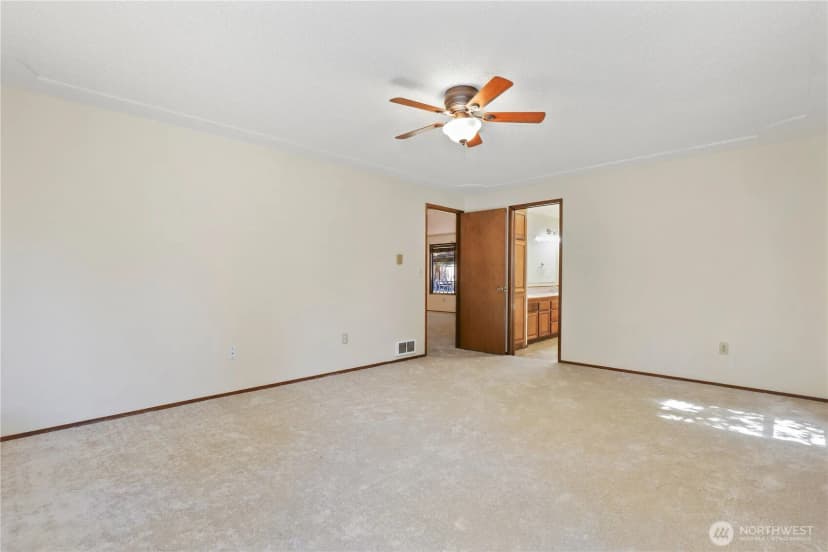 Property photo for 232 Planer Court Se, Olympia photo 18
