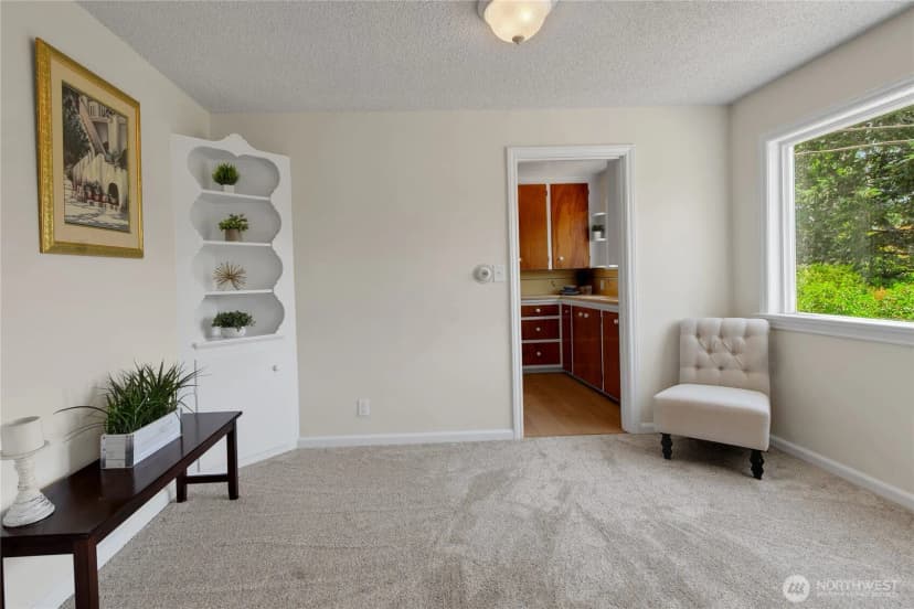 Property photo for 3909 Sw Stevens Street, Seattle photo 6