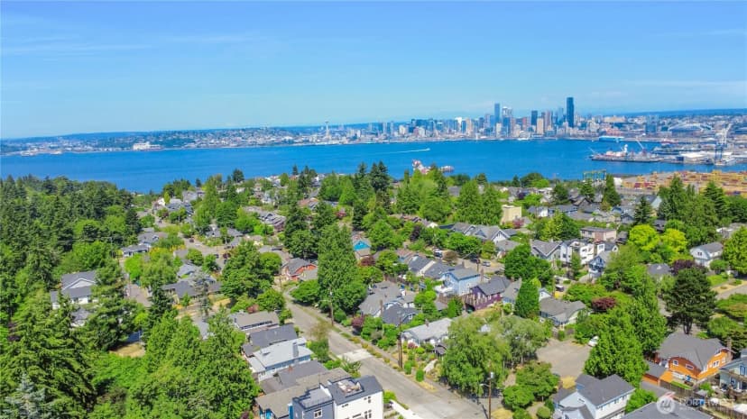 Property photo for 3909 Sw Stevens Street, Seattle photo 28