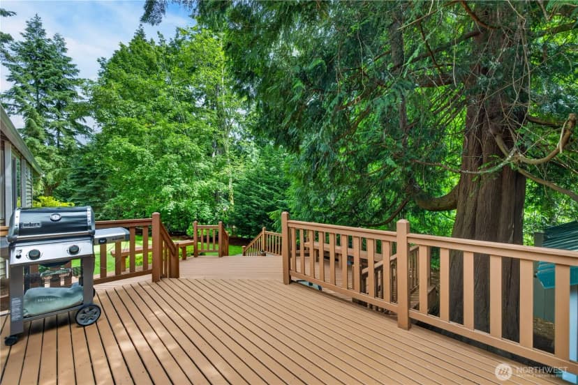 Property photo for 21313 Ne 10th Place, Sammamish photo 26