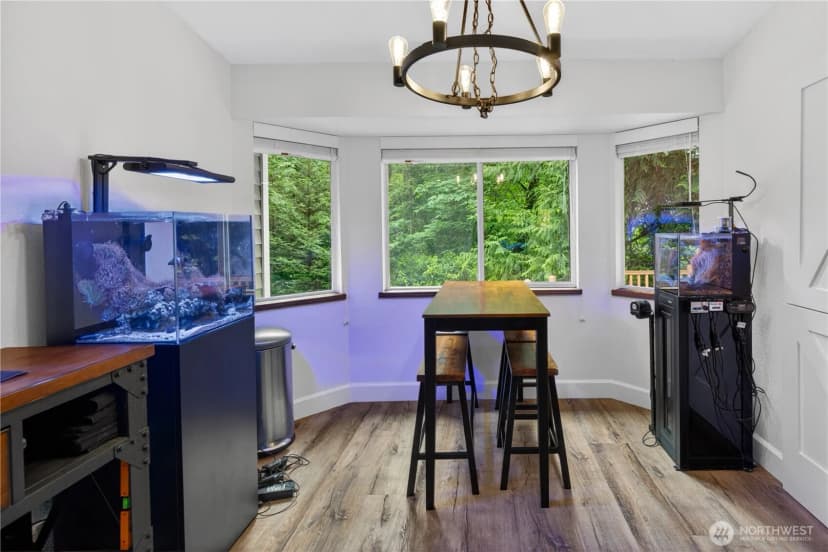 Property photo for 21313 Ne 10th Place, Sammamish photo 15