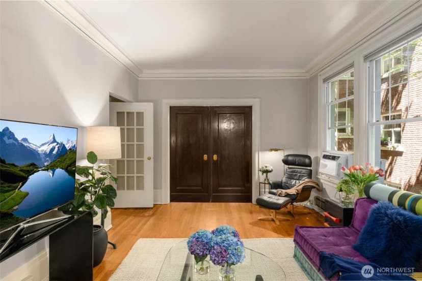 Property photo for 615 Boren Avenue #17, Seattle photo 8