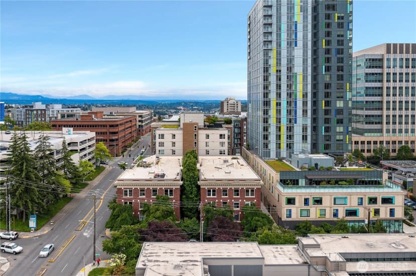 Property photo for 615 Boren Avenue #17, Seattle photo 30