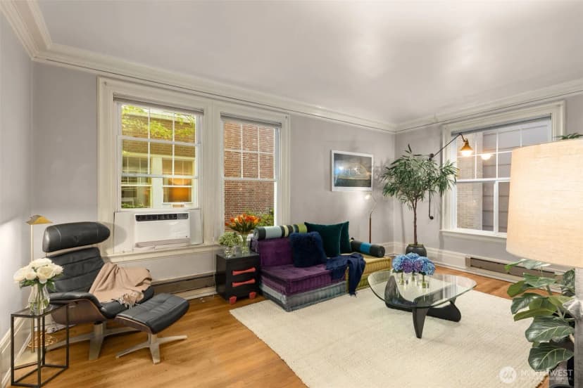 Property photo for 615 Boren Avenue #17, Seattle photo 9