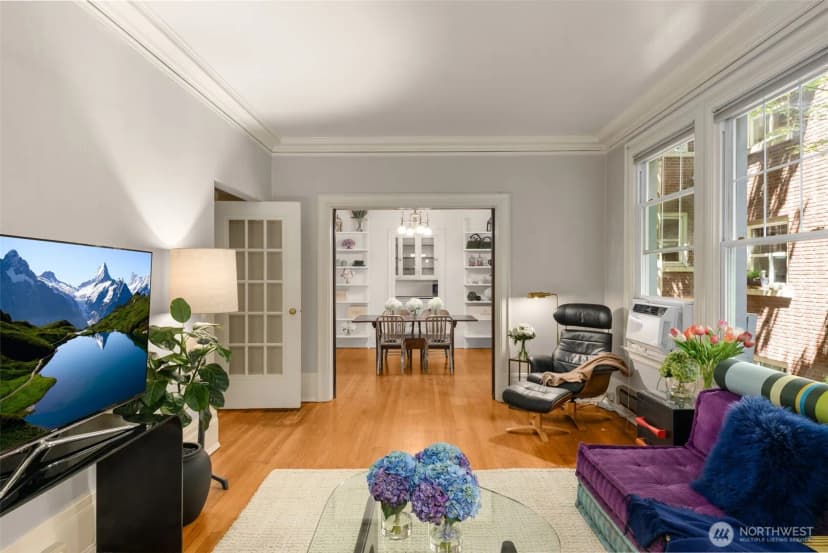 Property photo for 615 Boren Avenue #17, Seattle photo 7