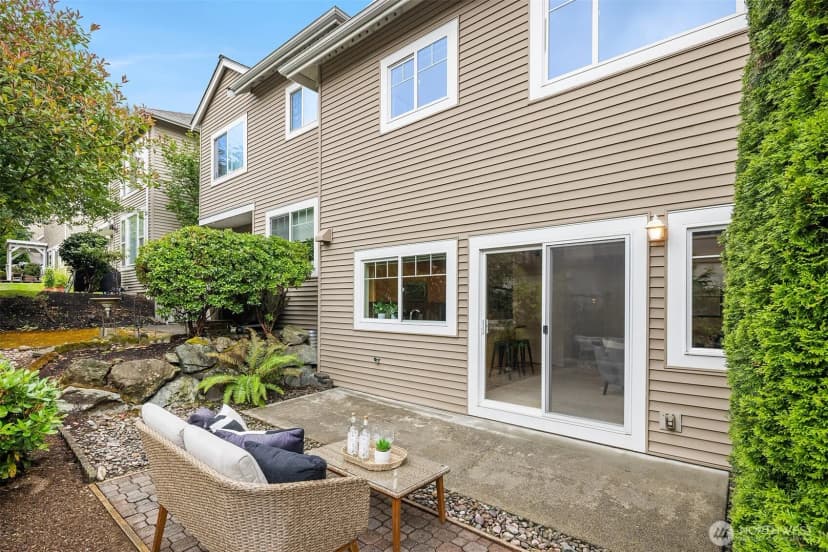 Property photo for 500 S 46 Place, Renton photo 32