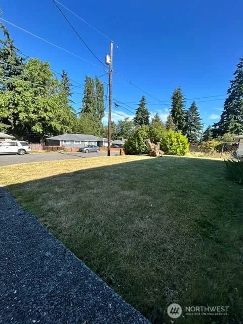 Property photo for 20119 14th Avenue S, Sea Tac photo 2
