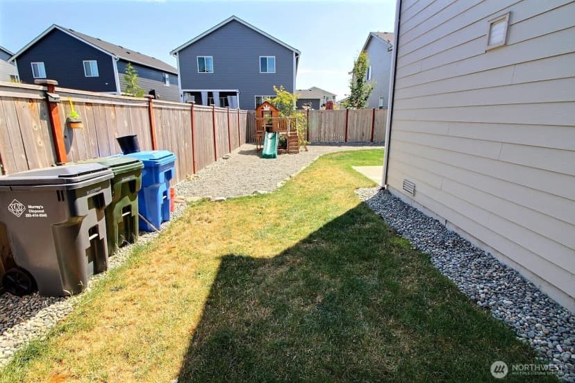 Property photo for 19723 136th Avenue E, Graham photo 38