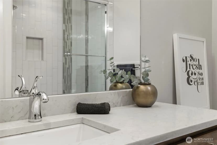 Property photo for 623 Morris Street #b 2, La Conner photo 30