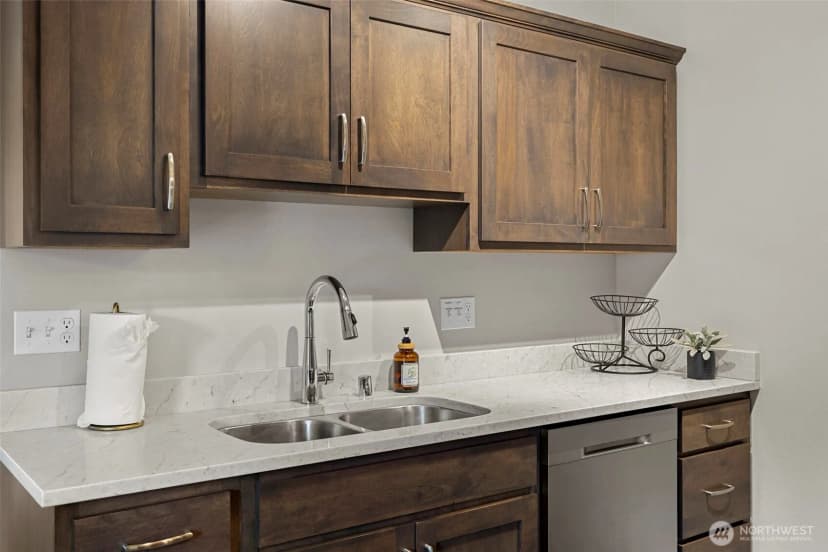 Property photo for 623 Morris Street #b 2, La Conner photo 11
