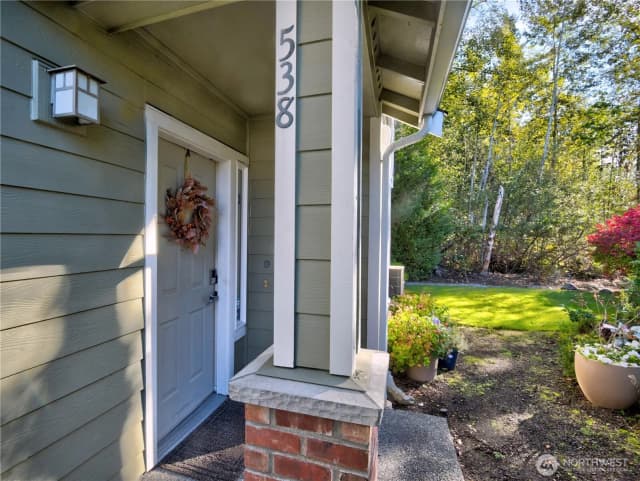 Property photo for 538 241st Lane Se, Sammamish photo 3