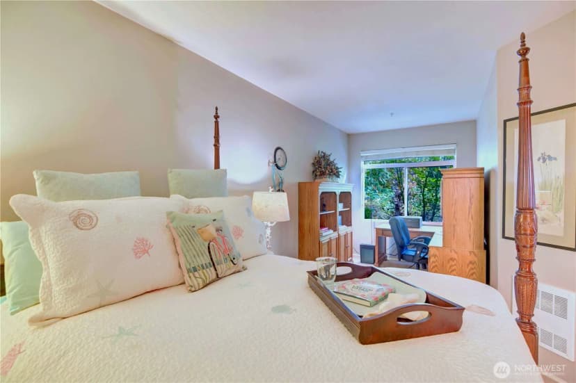 Property photo for 538 241st Lane Se, Sammamish photo 17