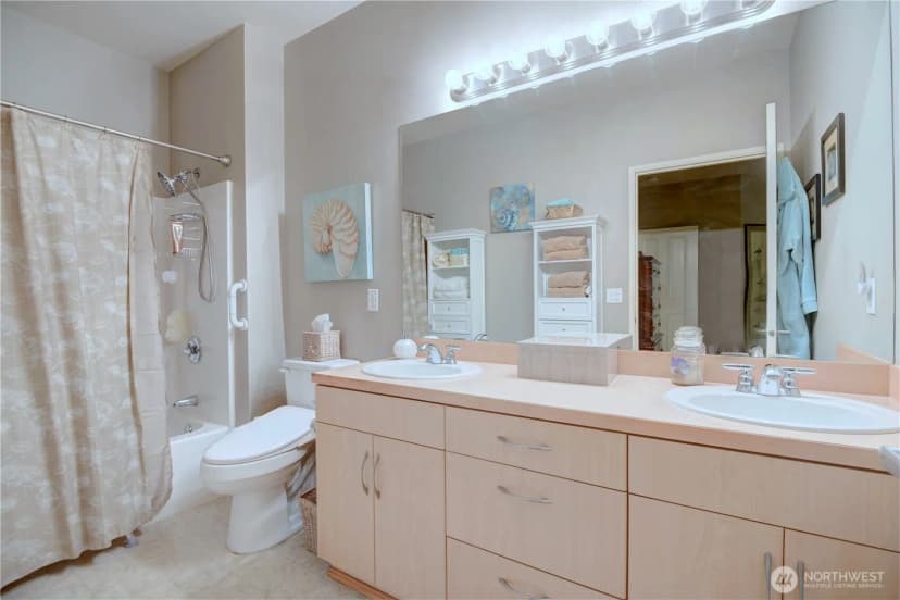 Property photo for 538 241st Lane Se, Sammamish photo 21
