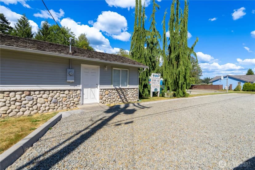 Property photo for 2232 256th Street Nw, Stanwood photo 32