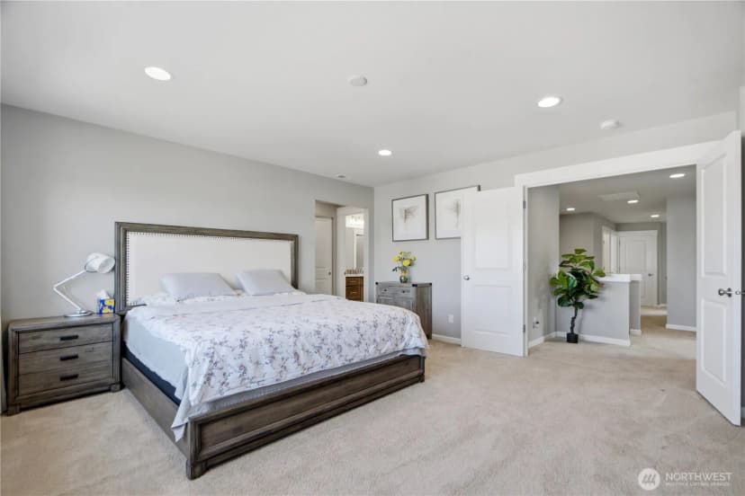 Property photo for 20018 91st Pl S, Kent photo 19