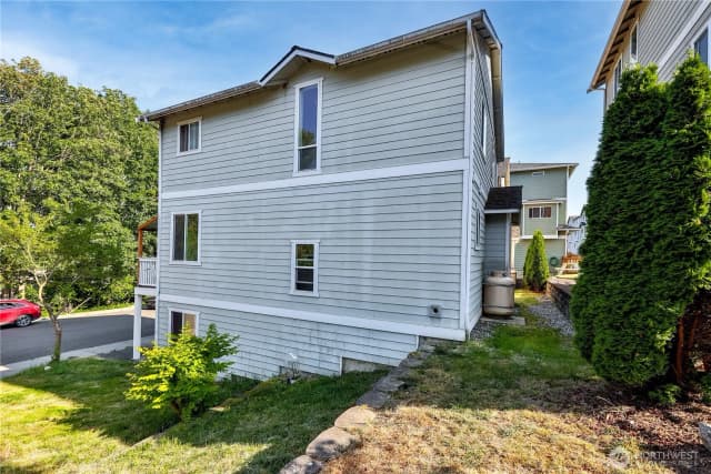 Property photo for 1102 Chestnut Street, Everett photo 4