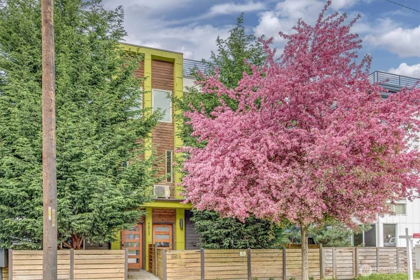 Property photo for 4809 Delridge Way Sw #a, Seattle photo 27