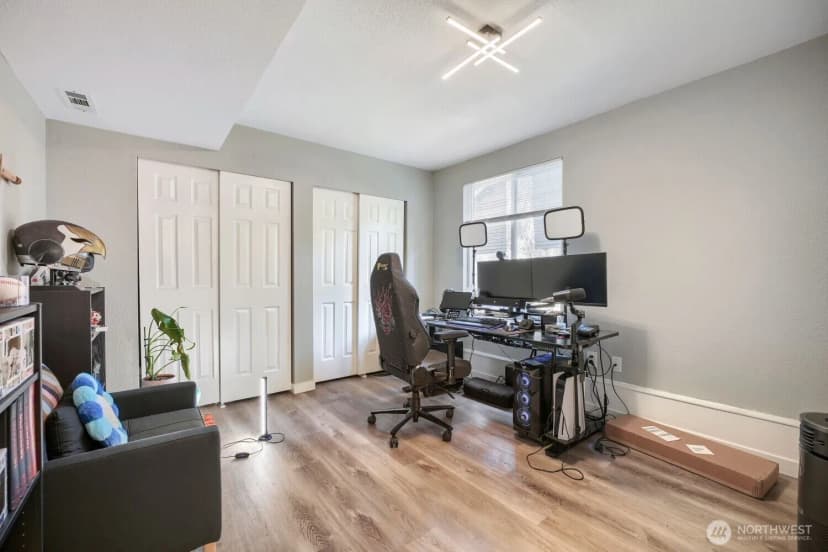 Property photo for 18608 Se 265th Street, Covington photo 9