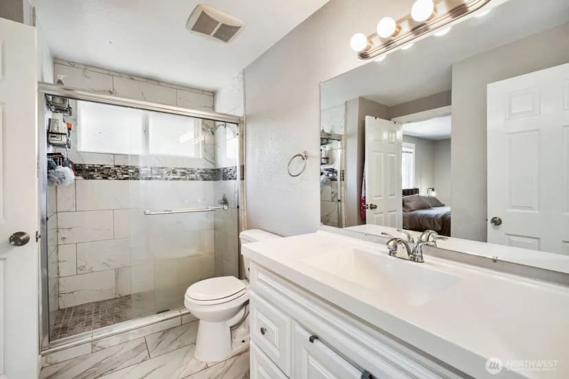 Property photo for 18608 Se 265th Street, Covington photo 8