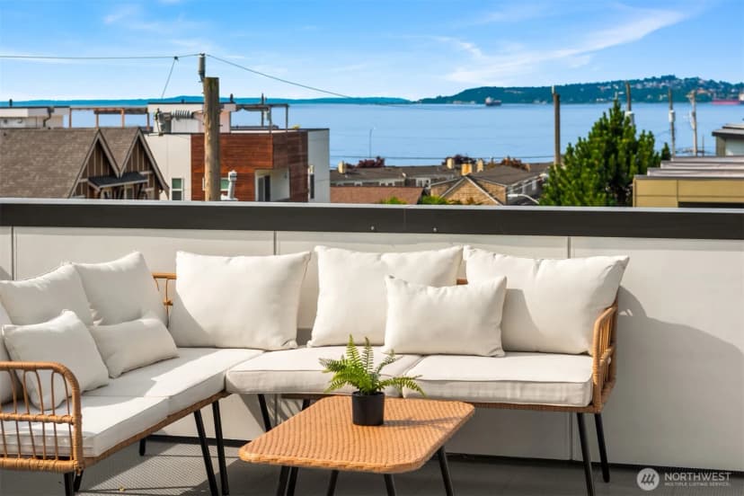 Property photo for 2456 55th Avenue Sw, Seattle photo 18