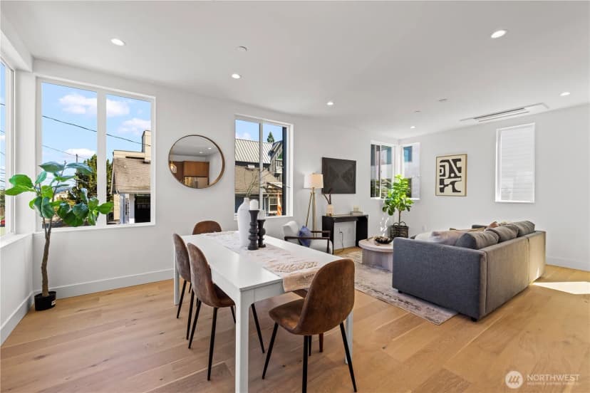 Property photo for 2456 55th Avenue Sw, Seattle photo 5