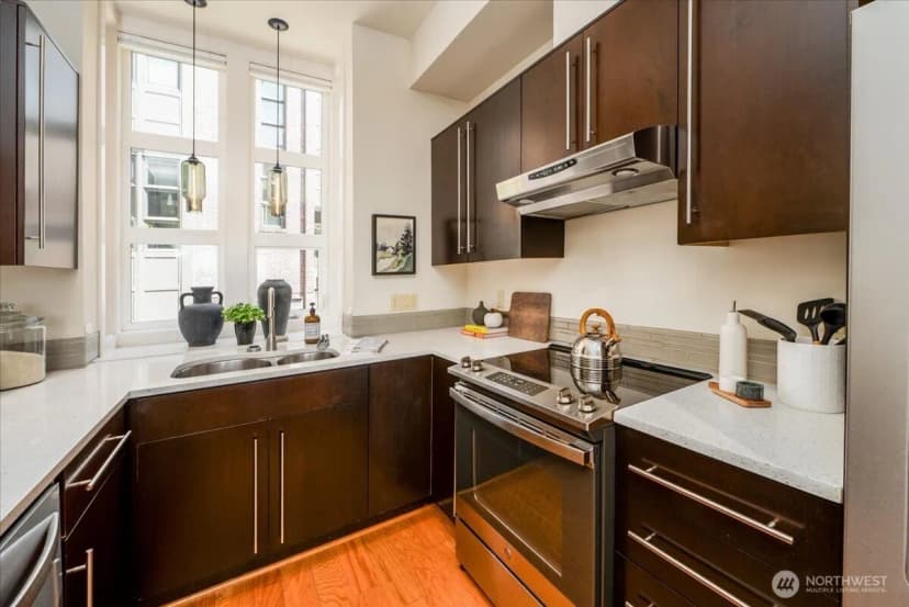 Property photo for 427 13th Avenue E #c, Seattle photo 13